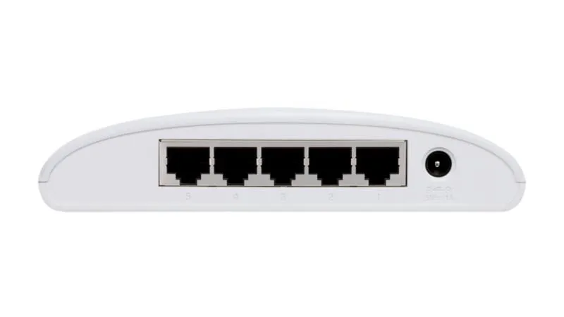Switch D-Link DGS-1005D cu 5 porturi Gigabit și carcasă plastic