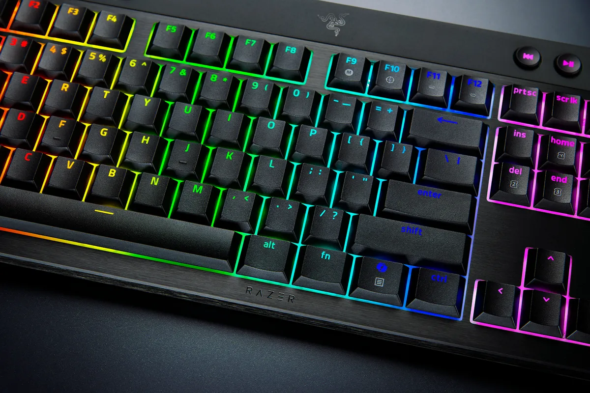 Tastatura mecanica Razer Blackwidow V4 LP cu comutatori Orange