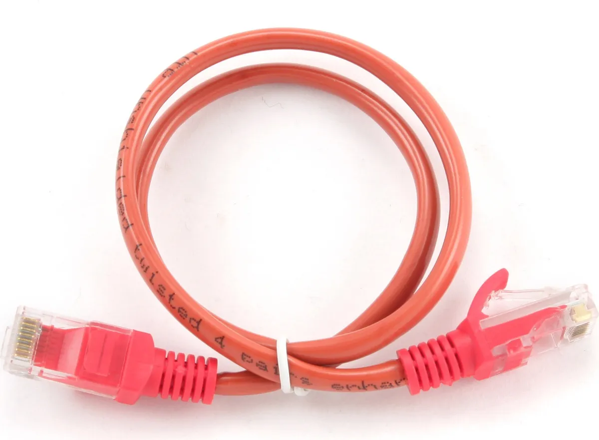 Cablu Patch Cord UTP Gembird Cat5e roșu 2 metri cu conectori RJ45