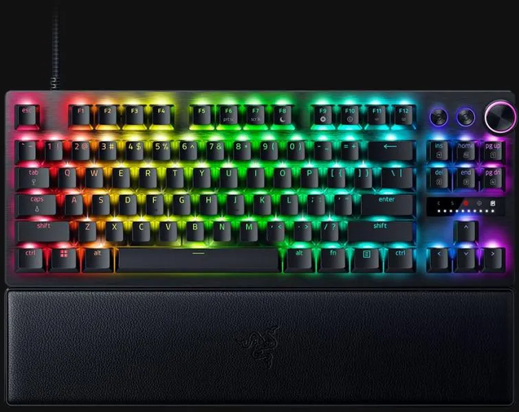 Tastatura mecanica gaming Razer Huntsman V3 Pro TKL compact cu iluminare RGB