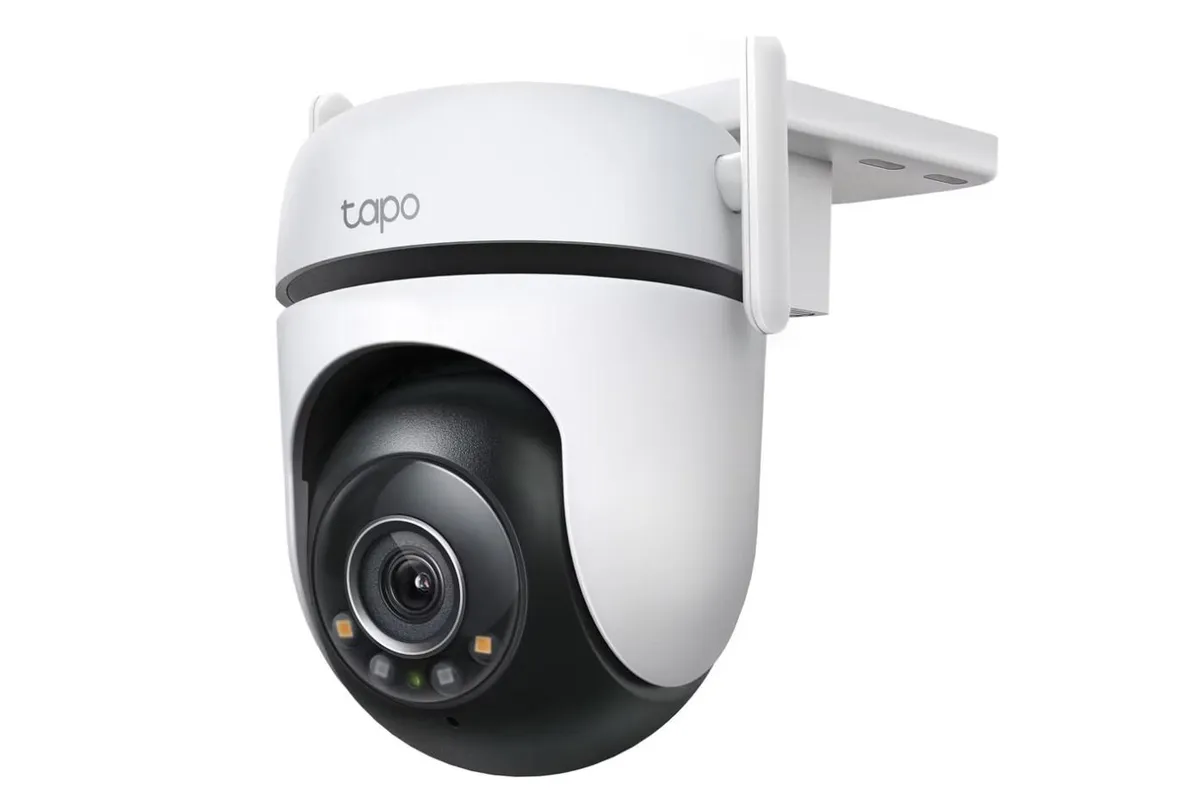 Cameră IP exterior TP-Link Tapo C520WS cu rotație 360 de grade și viziune nocturnă