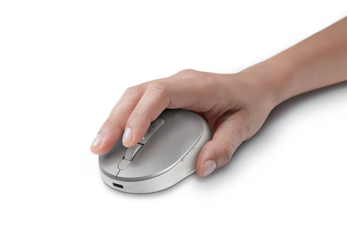 Maus wireless reîncărcabil Dell MS7421W color negru