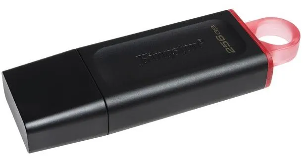 Stick USB Kingston 256GB USB 3.2 culoare neagră cu capac protector