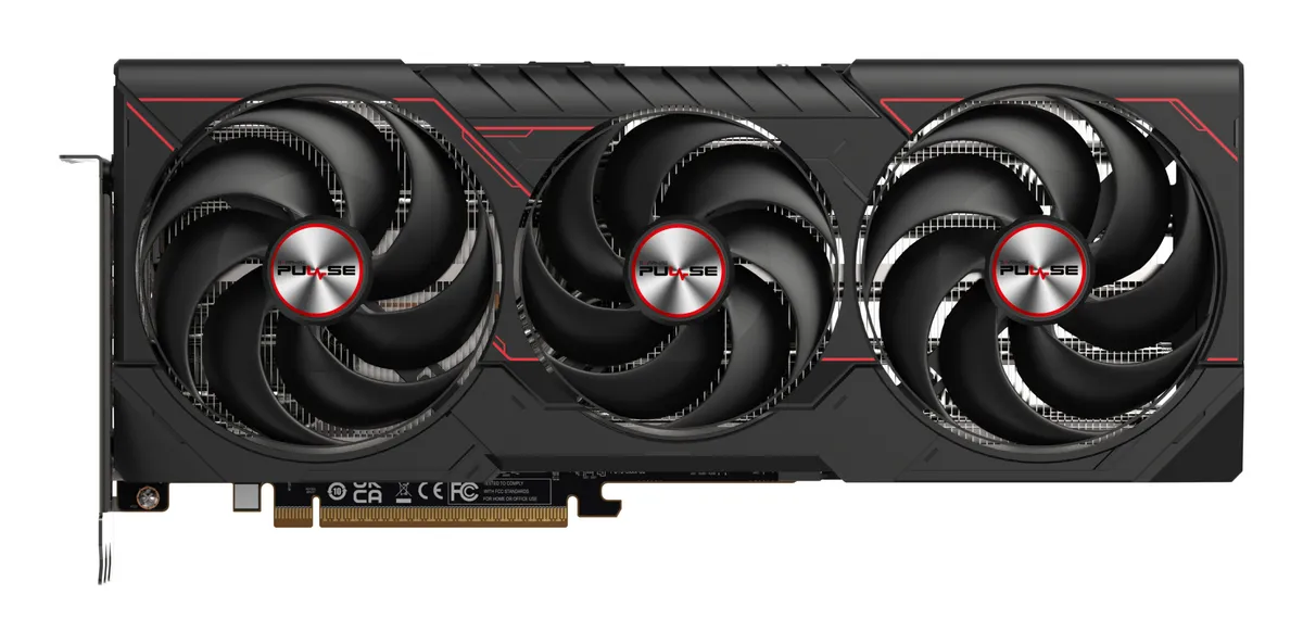 Placa video Sapphire Radeon RX 9070 16GB cu sistem de racire 3 ventilator