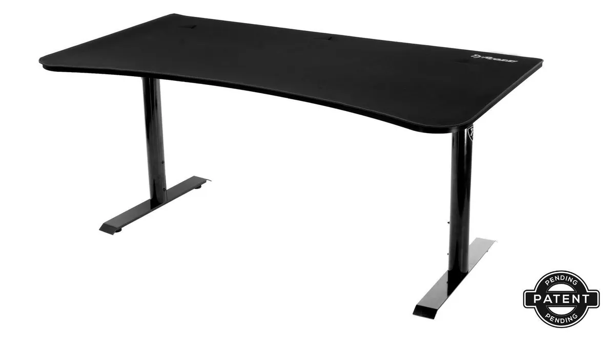 Scaun gaming Arozzi Arena Pure Black cu design ergonomic